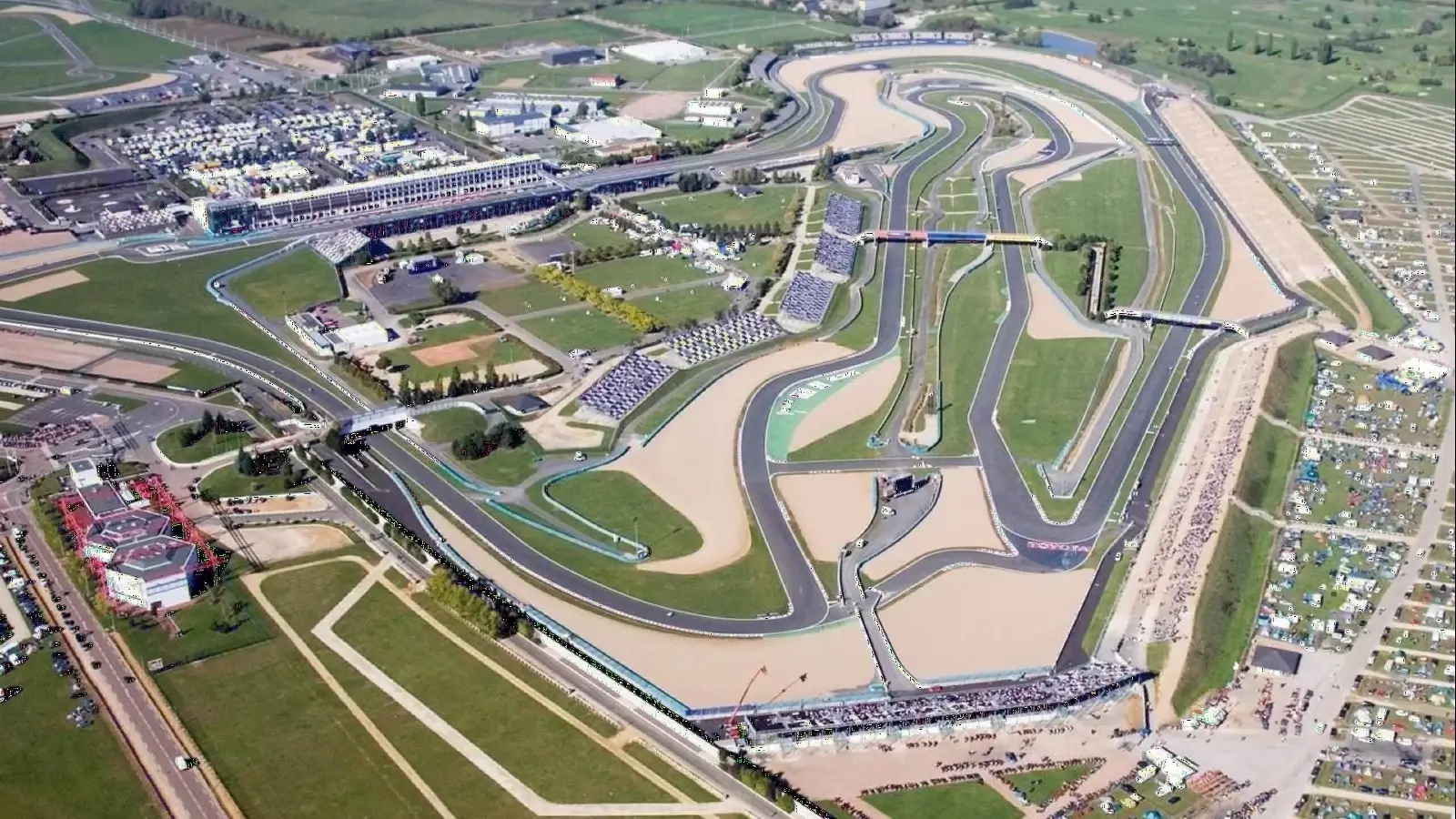 track-days-magny-cours-gp-circuit